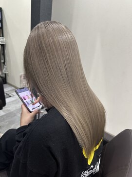 ピノ(pino.) ミルクティーベージュ