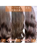 チョビー(Chobii)&nbsp;表参道 コテ巻き風パーマ フェミニンロング 似合わせカット