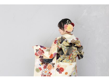 スタジオアイ 伊勢屋呉服店の写真