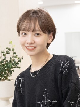 ガーデンヨコハマエスト(GARDEN YOKOHAMA est) ショート　ショートボブ　ハイライトカラー　縮毛矯正　夏