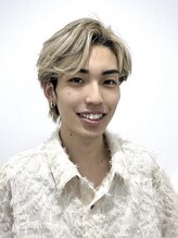 ブラウン(Brown) 若松 莉駒