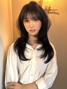 ファースト(1st.) 黒髪×レイヤー