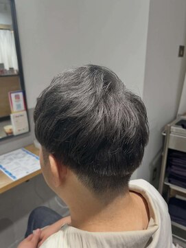 ラピスタ 池袋(Lapista) 韓国ヘアレイヤーカットダブルハイライトカラー【Lapista池袋】