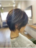 絶壁もカバーするショート