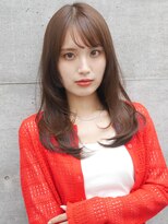 ブルーダー(Bruder)&nbsp;顔まわりレイヤー　韓国風　毛先ワンカール