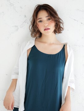 ラプト ビズ 学園前(RAPT bis) 「かきあげバング」ボブ