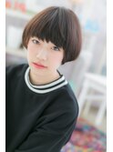 ネイビーアッシュオン眉前下がりマッシュショートb1