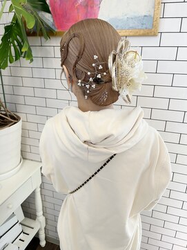 リール(THE RIRE.) ＊THE  RIRE.  タイトシニヨンアレンジ×成人式ヘア＊