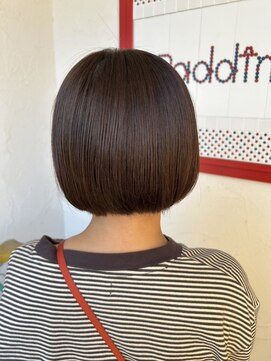 パディントン(Paddington) 触ると軽い！？見た目よりも断然軽い秘密のミニボブ♪