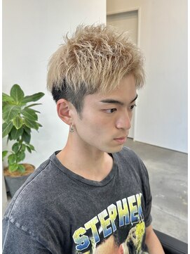 ネイク(Nake) ホワイトベージュ/ハイトーンカラー/メンズショート/ベージュ