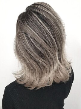 ソヨン 本厚木店(SOYON) 伸ばしかけに◎ハイトーンバレイヤージュ