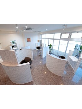 【お子様同伴可!!】忙しいママさんの味方！お子様連れでも寛げる空間で癒しのサロンタイムを…。