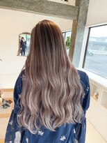 ラウレア(LAULEA) バレイヤージュカラー