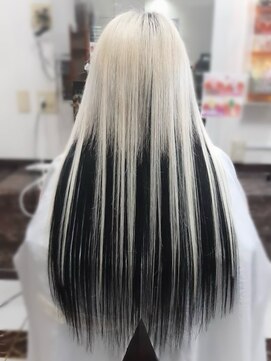 メルシー 大阪梅田店 黒×白　インナーグラデ♪