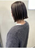 ミニボブ × グレージュカラー