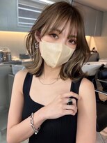 サイン 渋谷(SIGN)&nbsp;韓国ヘアーハッシュカットレイヤーカットグレージュブリーチ無し