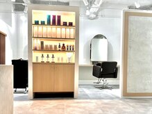 アトレ 梅田店(attrait)の雰囲気（【全席個室完備】プライベート空間でゆったりと寛げる時間を）