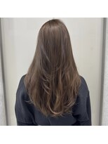 シアター 福岡天神(THEATER) 盛れる海外風レイヤーカット+アッシュベージュ