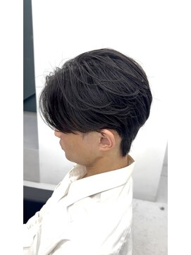 エクシア 名古屋店(EXCIA) 曲がる縮毛矯正で作るセンターパート