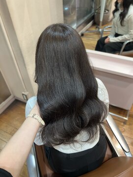 アクシス 栄店(`AXIS) 森崎ワンホンレイヤー/ミルクティーブロンド/ダークブルー/栄