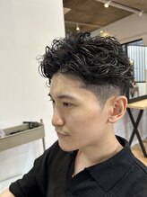 ヨーヨー 枝川(YOYO)&nbsp;メンズ刈上げ強めのパーマ