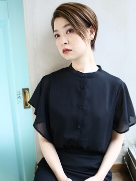 バース(BIRTH) 天神【BIRTH】ペールベージュ×前髪なしショート×美髪　2