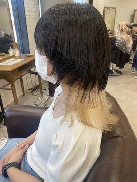 ルービック 梅田茶屋町(Rubik) Wolf cut × Inner color