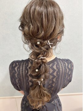 ラフテル(Raftel) ミニリボンがかわいい♪ゆるゆる編み下ろし