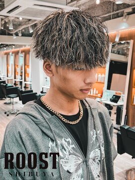 ルースト 渋谷店(ROOST) ツイストスパイラル/ハイライト/メッシュ