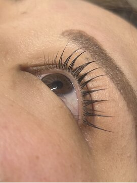 スリーバイエイム(03 eim) まつげパーマ+シングルラッシュ100本