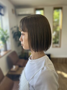 ロビンソン(Robinson) ミニボブ/ショートボブ/切りっぱなしボブ/小顔