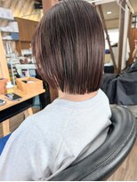 クラップヘアーコンフォートスペース(CLAPHAIR comfort space) 切りっぱなしボブ