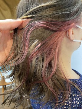 ワースホワイル(WORTH WHILE) フェイスレイヤー/ショート/前下がり/アッシュ/ゴールドベージュ