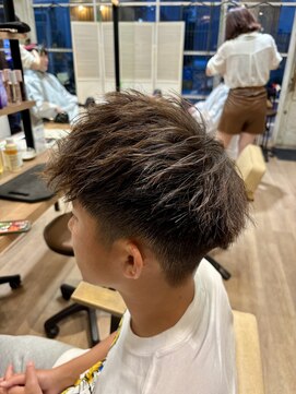 シータ 大山(THETA) ショートツイストパーマ