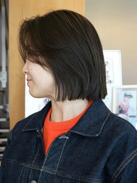 ビュートリアム 鎌倉小町(BEAUTRIUM) ナチュラルボブ/艶ブラウンカラー/BEAUTRIUM鎌倉小町 長嶺舞唯