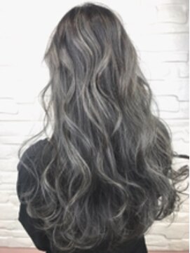 シェルター バイ トウキョウ(Shelter by TOKYO) 。