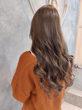 ゴカン(gokan) 【gokan金沢/ナカシマ】ネイビーカラー /美髪/マニッシュ/金沢駅