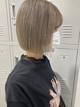 ワープ 青葉台(WARP) ハイベージュ/ダブルカラー/ブリーチ/ボブ/青葉台