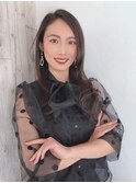 大人可愛い毛先ワンカールセミロングナチュラルアッシュ