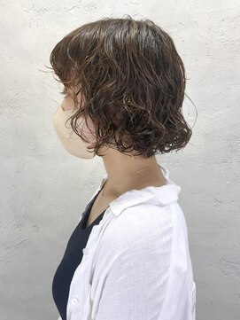 アイティーバイアルバム 松戸店(IT by ALBUM) パーマボブ_チェリーブラウンフェミニンロング_ba418051