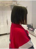【小岩井美希】透明感大人オリーブグレージュ/内巻きボブ