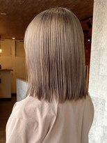 ミルヘアデザイン(mil hair design)&nbsp;ミルクティーベージュローライトインナーカラーハイライト