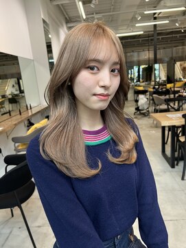 ビューギンザ(VIEW GINZA) 韓国風くびれミディアム