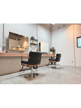 “美髪×癒し”が叶うサロン。大人女性の髪を知り尽くしたスタイリストがあなたの理想を叶えます！