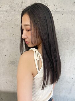 クラフト 福津(CRAFT)の写真/ケア×デザインで日々のStylingが楽しくなるようにお手伝い◎質感を向上させ、うるツヤな美髪へと導く♪