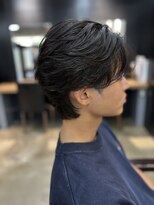 ローハ アゲオ(Lowha -ageo-)&nbsp;襟足残しのセンターパート流しスタイル☆