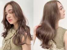 女性の憧れツヤツヤで透明感溢れる”赤みなしベージュ”を叶える(ブリーチなしダブルカラー相談クーポン有)