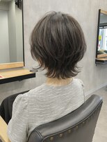 クラン 岡本(Chlan)&nbsp;小顔ショート　オリーブグレー　クラゲヘアー