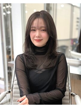 ディジョン(Dijon) 韓国顔まわりレイヤーカットグレージュオリーブベージュブラウン