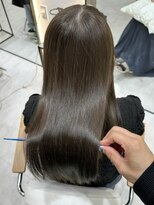 ジーナ 吉塚(Zina)&nbsp;艶髪 透明感グレージュ×髪質改善！【福田れん】博多 吉塚美容室
